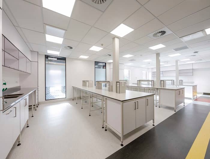 第三方檢測實(shí)驗(yàn)室裝修設(shè)計(jì)過程中需要注意的細(xì)節(jié)