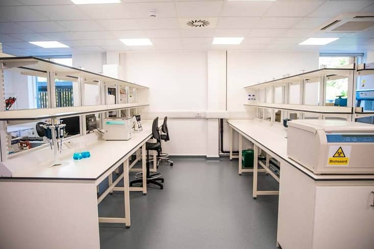 實驗室裝修公司教您：如何為動物實驗室選擇合適的實驗室家具臺面