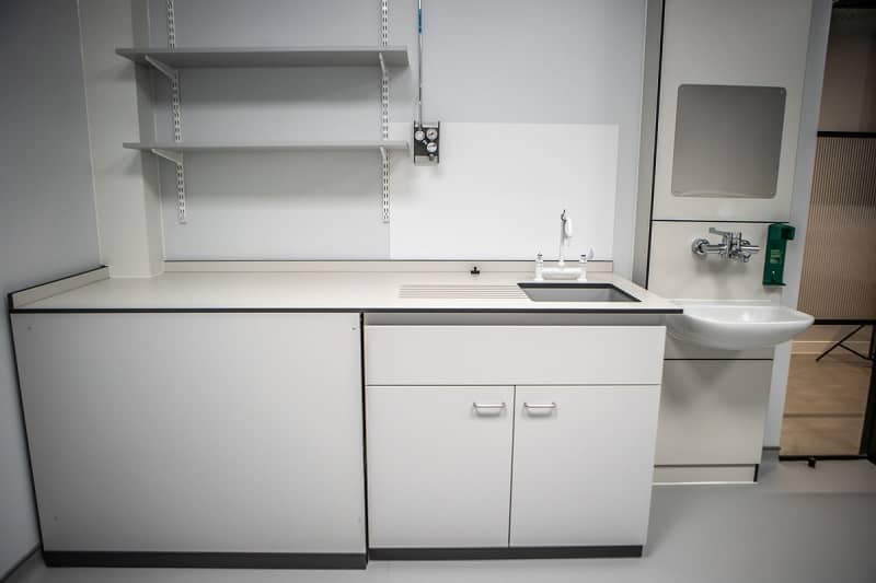 廣州大學化學分析實驗室設計建設工程