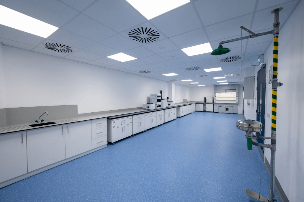 實(shí)驗(yàn)室裝修中電線電纜的選型與鋪設(shè)要點(diǎn)